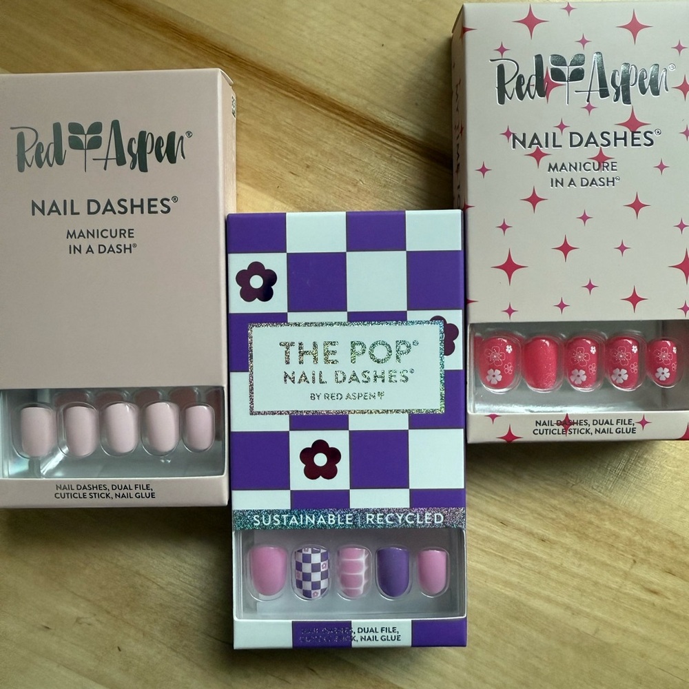 Red Aspen Nail Dashes Set of 3, new/never opened